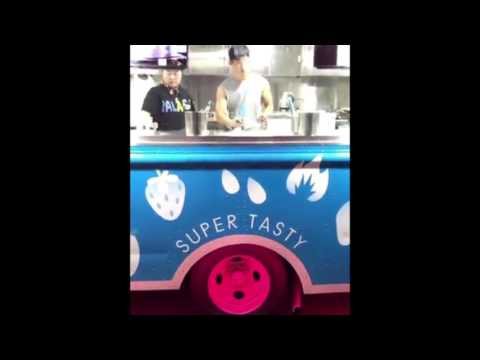 Dancing Ice Cream Guy