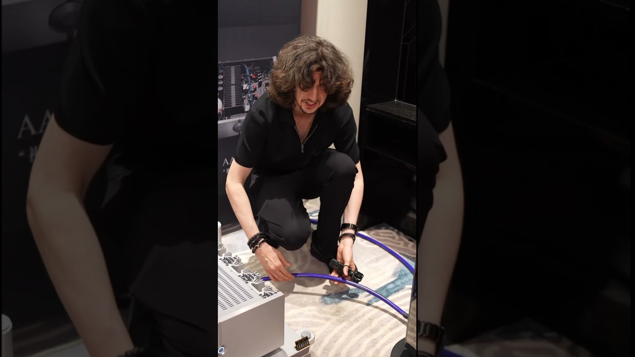 Очень дорогой звук: Bowers & Wilkins в связке со швейцарскими кабелями 🎧