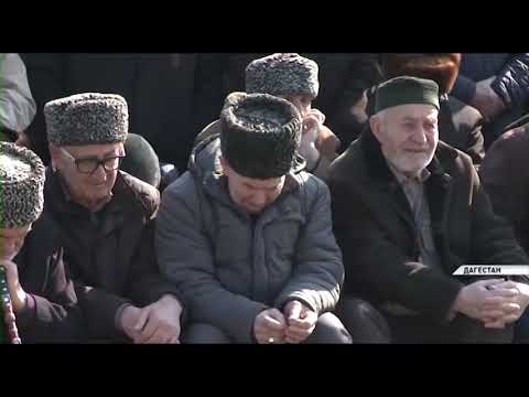 Делегация из Чечни посетила Дагестан и почтила память жертв репрессий 40-х годов