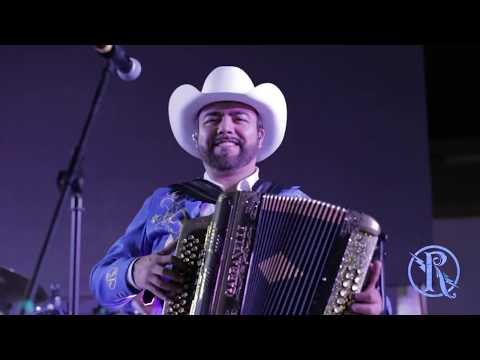 HAY UNOS OJOS-RELAMPAGUITOS