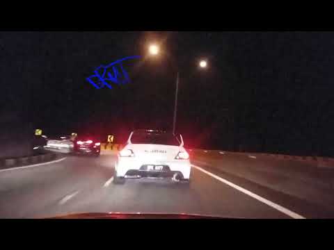 PETAXE X STK -  TRAPOWY POŚCIG