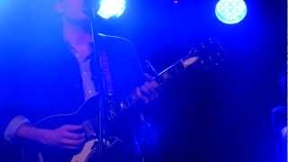 Bahamas perform Snowplow in Victoria