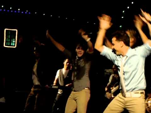 15 Inviernos Elvis Crespo Feat Zone D Tambora