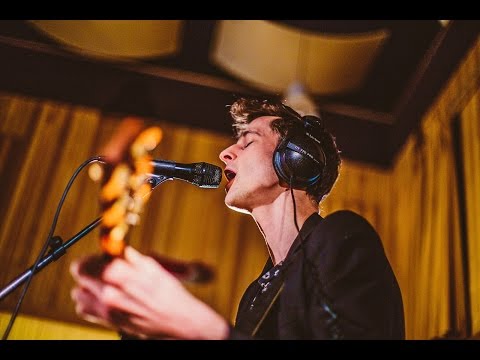 Hooverphonic - Vinegar & Salt (live)