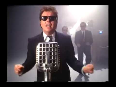 Í útvarpinu heyrði ég lag   HLH Flokkurinn   from YouTube