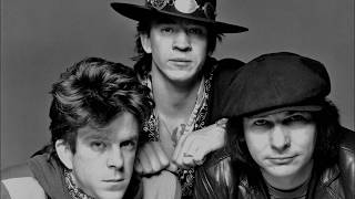 Stevie Ray Vaughan &amp; Double Trouble - Empty Arms (Lyrics)