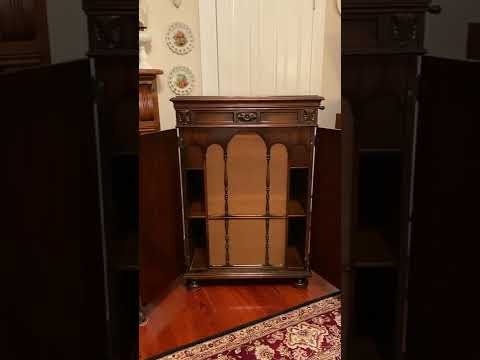 Lovable by Hal Kemp and his (formerly University of NC) Orchestra, 1928 on the 1925 Victor Credenza