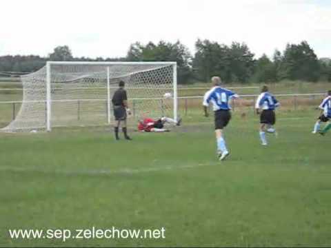 2008.06.12 Sęp Żelechów - Burza Pilawa: zut karny Kuby Cegiełki na 5:1