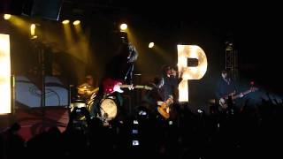 Mayday Parade - Intro / Walk On Water Or Drown (LIVE HD)