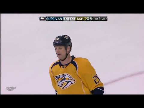 NHL   Dec.03/2013  Vancouver Canucks - Nashville Predators