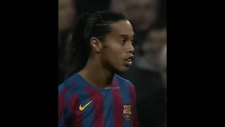 Ronaldinho HUMILHOU os Galácticos e foi APLAUDIDO DE PÉ no Bernabéu. #ronaldinho  #barcelona