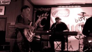 Linden Davis performing The Derek Trucks Band &quot;Gonna Move&quot;