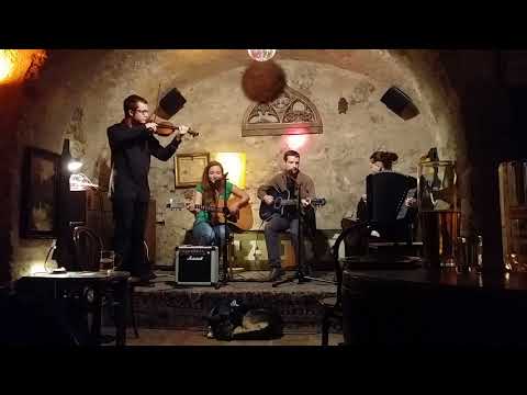 Natáhni kopyta - Natáhni kopyta - Když přichází den _živě v Míšeňské