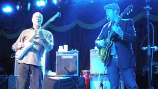 Soulive feat John Scofield & Nigel Hall- Stratus (BK Bowl-Wed 2/29/12)