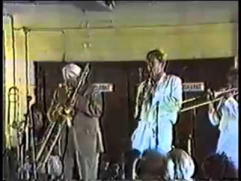 My pretty girl -  Spiegle Wilcox/ Carling Family 1990