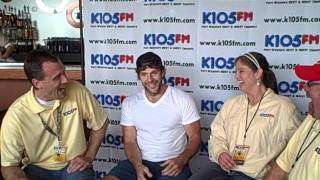 105 Seconds with Billy Currington