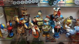 Download lagu Vintage Tin Toy Showcase at Kitahara's Toy Museum Yokohama mp3