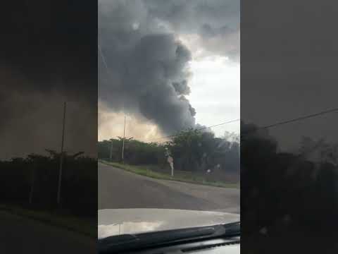 INCENDIO MOLLEJUO. Más en la descripción. #venezuela #zulia #periodismo