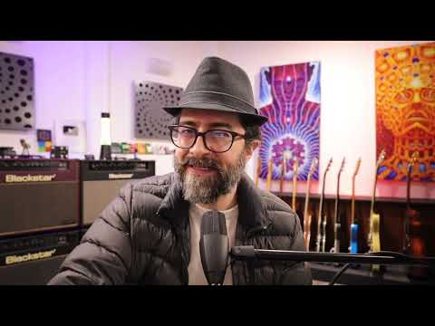 VOZ DE LOCUTOR - Episodio 270: Cómo el término "HUESO" puede TRUNCAR LA CARRERA de un músico