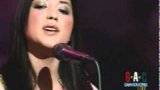Michelle Branch - Desperately (Grand Ole Opry)