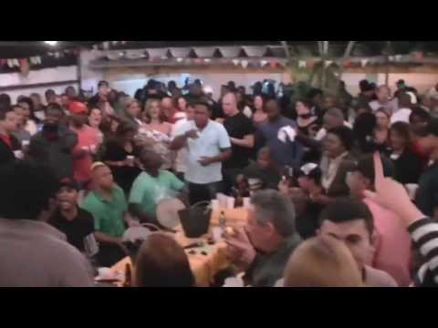 TIA DOCA "Ouvindo e cantando samba no acústico"  PH Registrou em 27/07/2013 00303