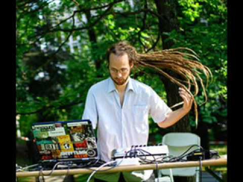 Youthman Steppa---Krash Boursier