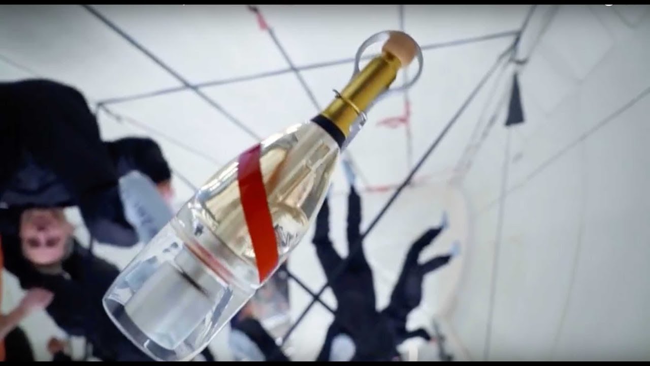 Un champán para brindar en el espacio: lanzamiento 'estelar'