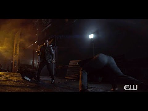 Luke Fox and John Diggle Fight Russell Tavaroff | Batwoman | "Rebirth" 2x16 Season 2 Episode 16 (HD)