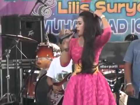 download lagu mp3 mp4 Dangdut Tkw Palapa, download lagu Dangdut Tkw Palapa gratis, unduh video klip Dangdut Tkw Palapa