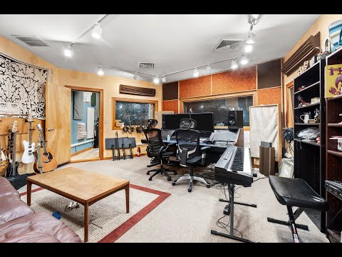 46 Haverhill Street Methuen, MA 01844