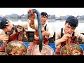 Fishermen Eating Seafood Dinners Are Too Delicious 666 Help You Stir Fry Seafood To Broadcast 90