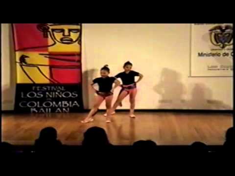 FESTIVAL NACIONAL LOS NIÑOS DE COLOMBIA BAILAN 2005-3