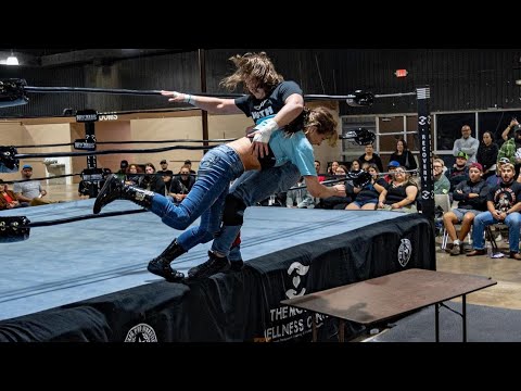 Raychell Rose vs Buzzsaw Samuels - Last Person Standing Intergender Match