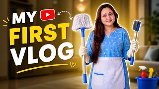 Download lagu MY FIRST VLOG😍| Aon Ne Cleaning & Moping Krwai💔 #rajabfamily #emaanrajab #viralvideo #trending  mp3