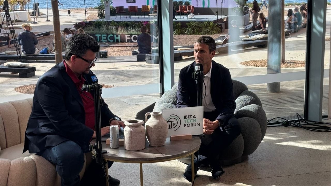 Entrevista a Tommy Robredo: Evolución tecnológica en el tenis y las polémicas de Alcaraz