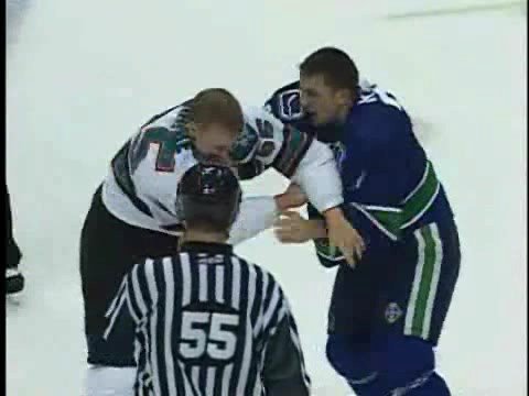 Mike Moore vs Rick Rypien Oct 2, 2008