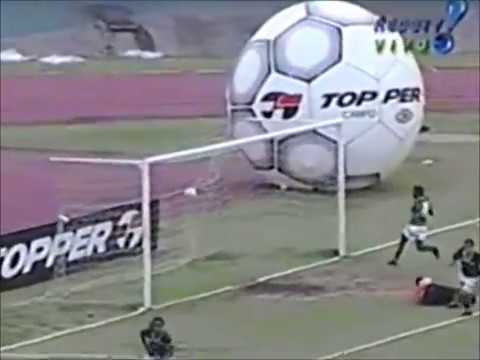 Trechos da Final do Paulistão Feminino: Palmeiras 1x0 Matonense - Rede TV!, 16/12/2001