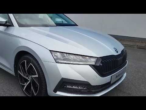 Skoda Octavia SE TECHNOLOGY TDI *** Upgraded Alloy - Image 2