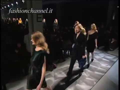 "Moschino Cheap & Chic" Autumn Winter 2009 2010 Milan 3 of 3 pret a porter woman by FashionChannel