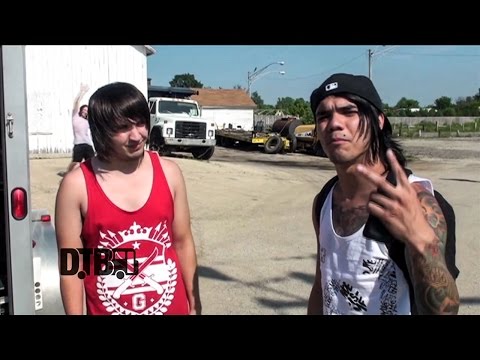 Scarlett O'hara - BUS INVADERS (The Lost Episodes) Ep. 30