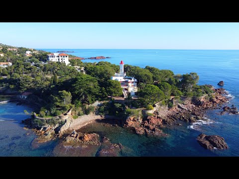 De la rade d'Agay au Cap Roux en passant par l’île des vieilles.