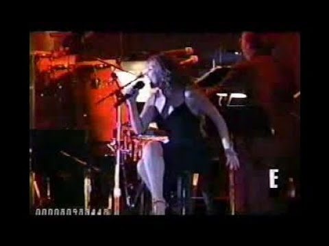 Thalia - Entre El Mar y Una Estrella (Tributo a Julio Iglesias) - Live / en Vivo