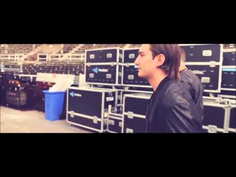 'Under De Stars' (Devine & Liberty Bootleg) - Calvin Harris & Alesso Vs. Jus Jack Vs. Deorro