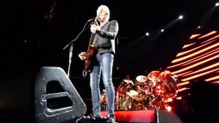 FLEETWOOD MAC - I Know I&#39;m Not Wrong LIVE HD - Newark 10/11/2014 CLOSE UP!! Lindsey Buckingham SOLO