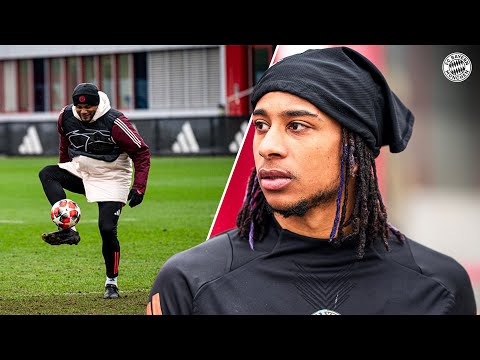 Das Trainerteam brilliert beim Torschuss! | Best Of Training