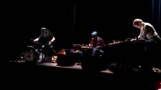 Høyt og Lavt - Paal Nilssen-Love, Hild Sofie Tafjord, Fred Frith