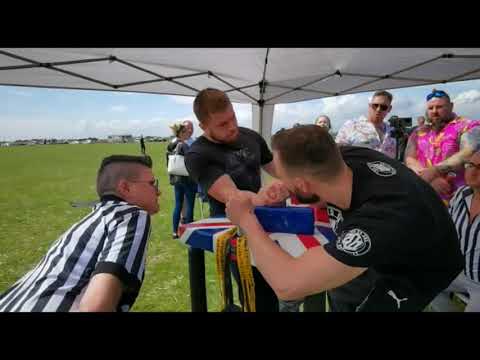 Armwrestling Daniel Vs Vladimir