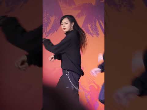 Active cover CRAVITY (Kitkat/FANCAM) : MBK Happy Summer Cover Dance 2021