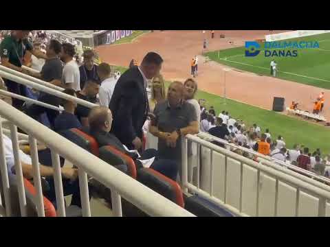 Grdović pjeva s Torcidom na punom Poljudu