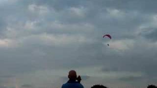 preview picture of video 'Paramotoring Landing - Stuart'